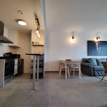 Cozy Zen By Edeal Homes 아파트 데니아